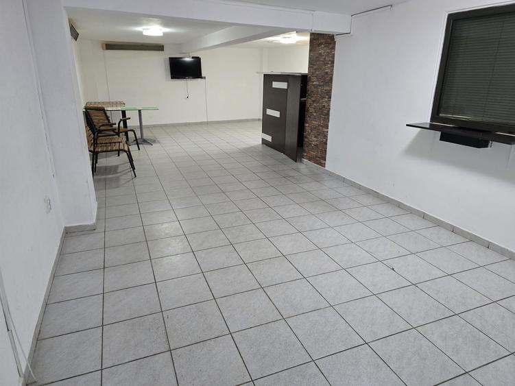 Spațiu comercial, de 60 mp, în Burdujeni