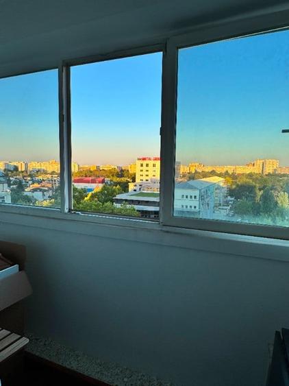 Apartament cu 2 camere decomandat în Mihai Bravu