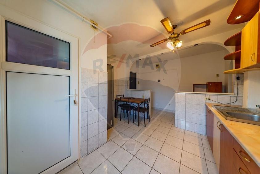 Apartament cu 2 camere semidecomandat în Micălaca
