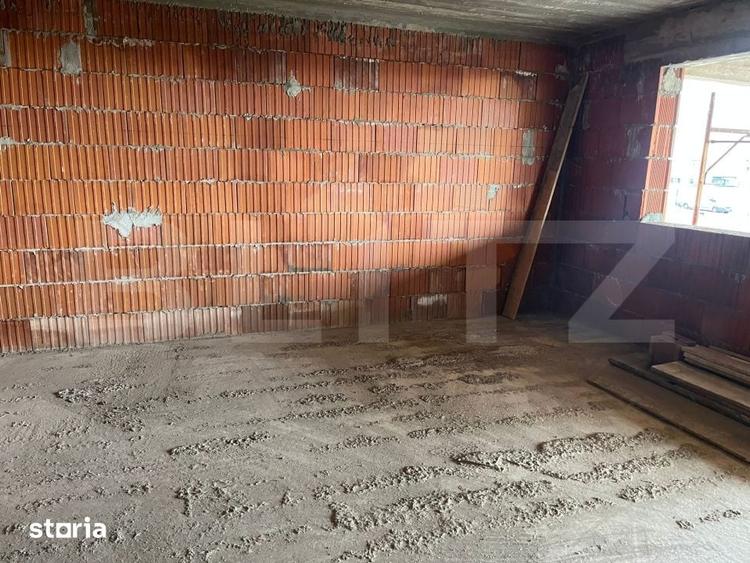 Casă cu 4 camere cu Teren 530 Mp în Central