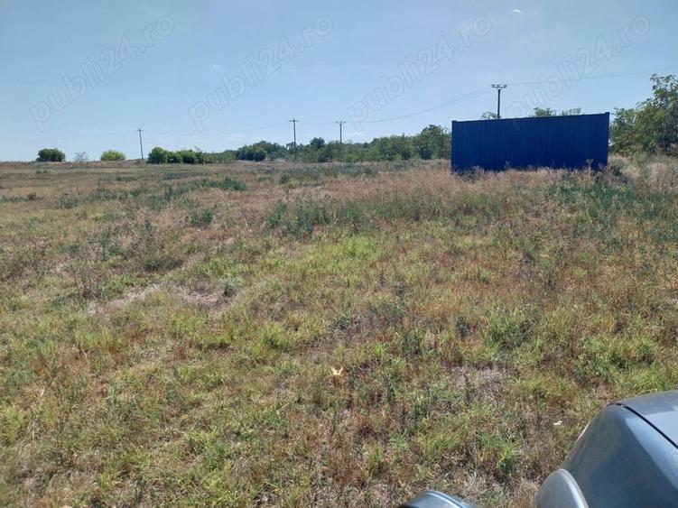 Teren de 15000 mp, în Central