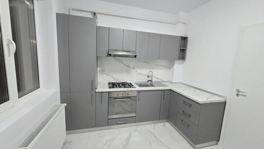 Penthouse 2 camere + birou, terasă, bloc nou, parcare – Craiovei - 1