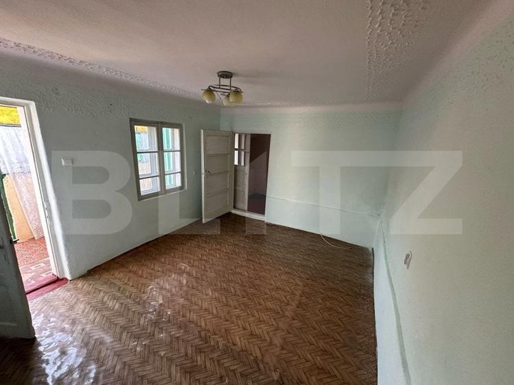 Casă cu Teren 350 Mp în Central
