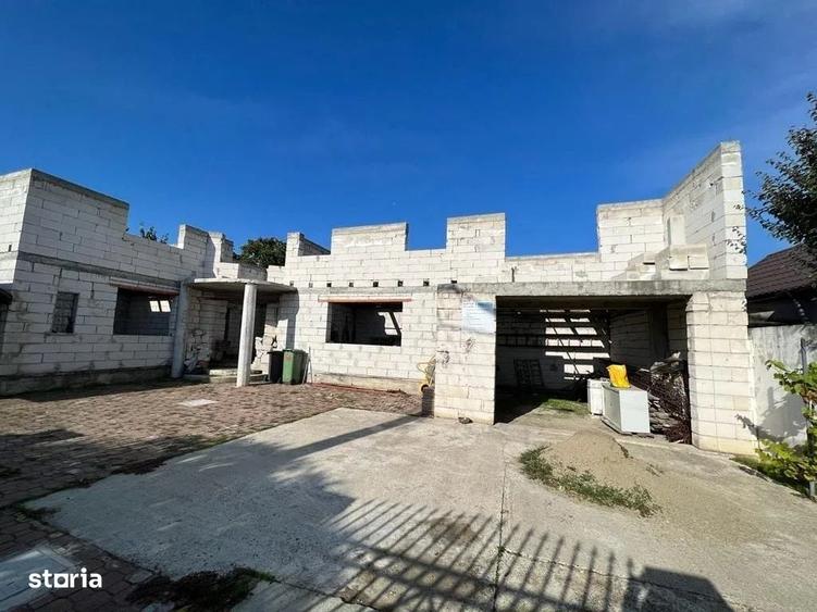 Casă cu 4 camere în Sânnicolau Mic