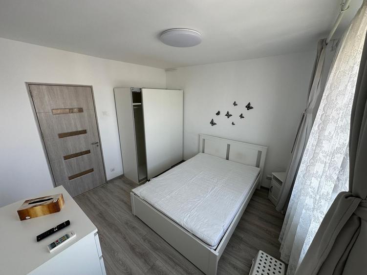 Apartament de 2 camere, 50 mp, decomandat, parcare, zona 1 Decembrie 1918 - 3