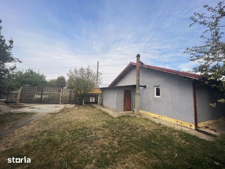 Casă cu 4 camere cu Teren 603 Mp în Petrăchioaia
