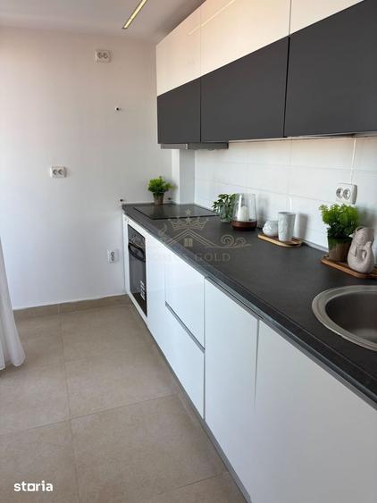 Apartament cu 6 camere decomandat în Bună Ziua