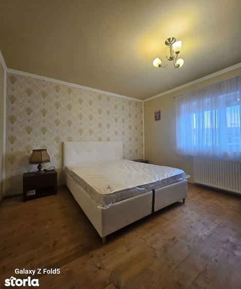 Casă cu 4 camere cu Teren 400 Mp în Europa