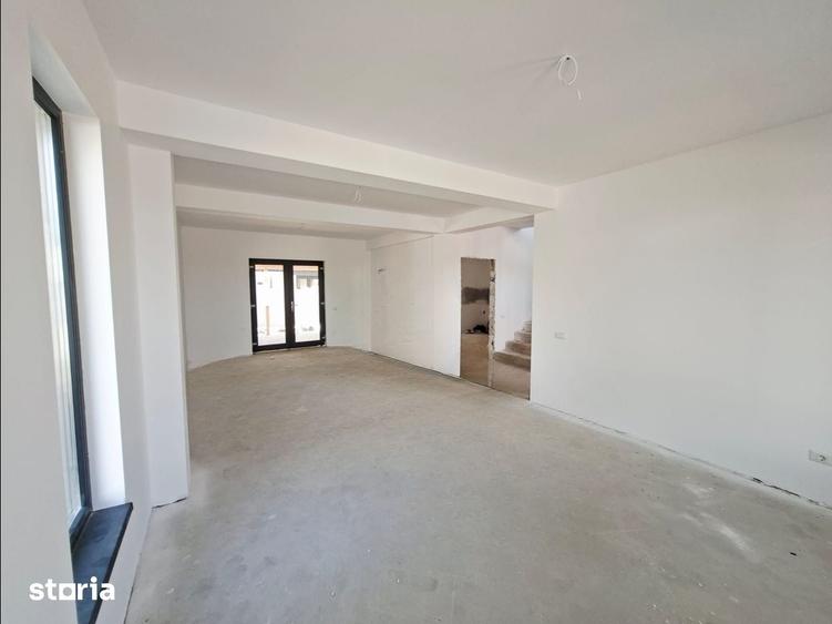 Casa P + 1 Etaj / 4 camere / Com.Berceni/COMISION 0 % - 6
