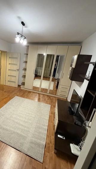 Garsonieră decomandată în Berceni