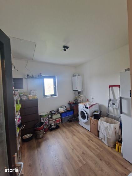 Casă cu 3 camere cu Teren 1000 Mp în Central