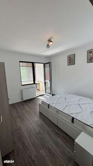 Apartament cu 2 camere în Apărătorii Patriei
