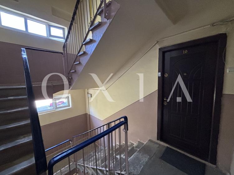 Apartament cu 2 camere semidecomandat, mobilat în Soarelui