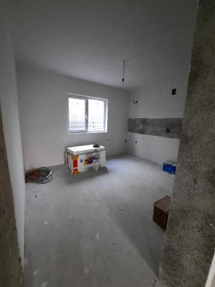 Casă individuală cu 4 camere cu Teren 340 Mp în Joița