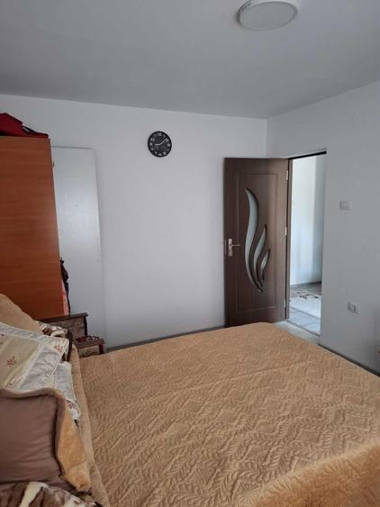 Casă cu 2 camere în Central