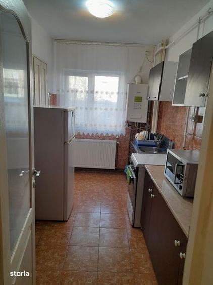 Inchiriez apartament 2 camere Micalaca - 4