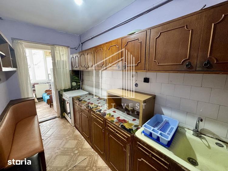 Apartament 3 camere | Etaj 3 cu lift | Zona Micro 15 - 16