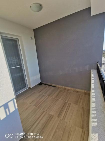 Apartament cu 2 camere decomandat în Giroc
