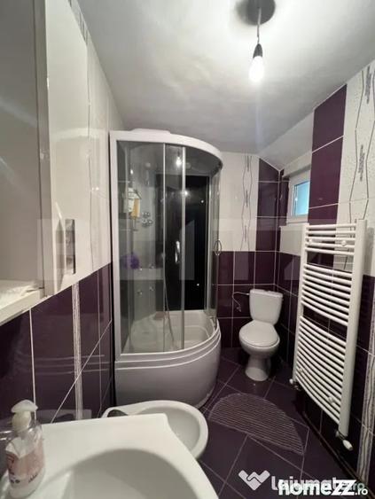 Casa pe 3 nivele si 13 arii teren - 13