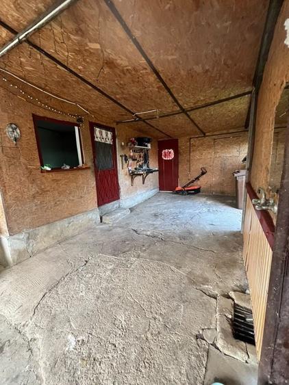 Casă cu 3 camere în Valea Călugărească
