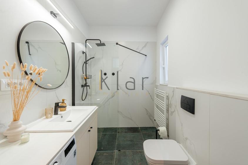 Apartament cu 2 camere decomandat, mobilat în Central