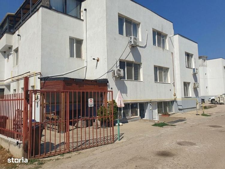Spațiu comercial, de 77 mp, în Breazu