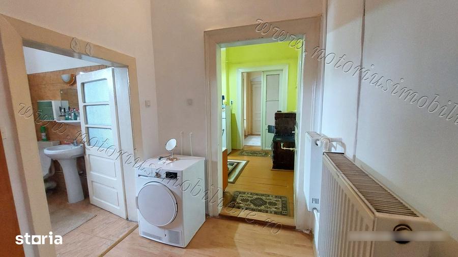 Casă cu 4 camere cu Teren 763 Mp în Central