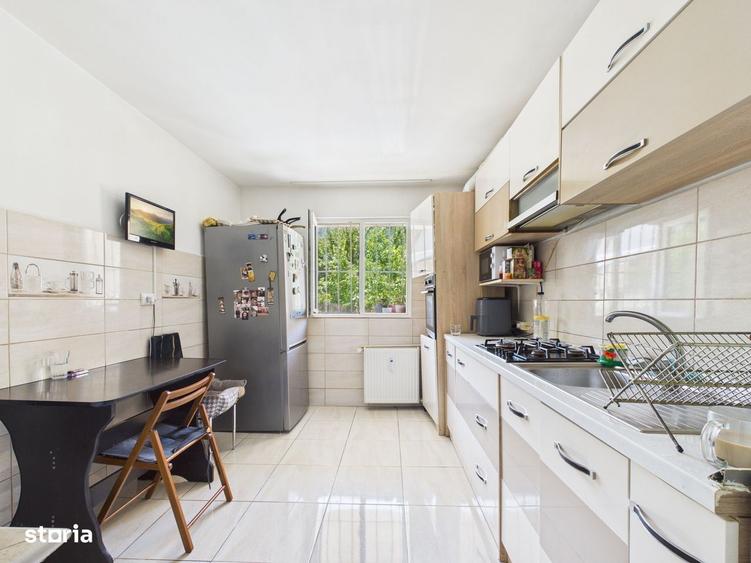 Apartament 4 camere decomandat | Parter | Metrou la 7 minute | - 2
