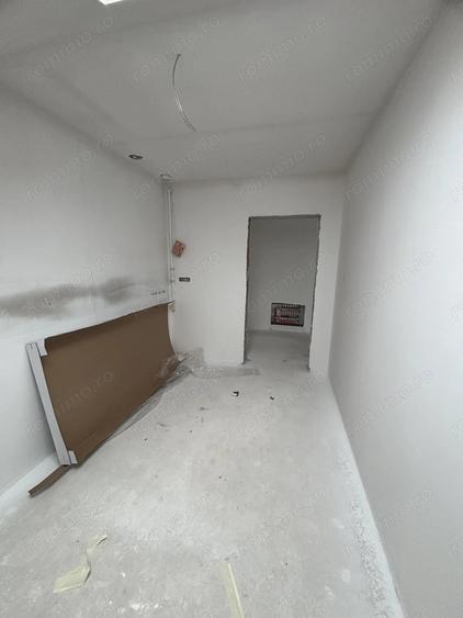 Apartament cu 2 camere decomandat în Buziașului