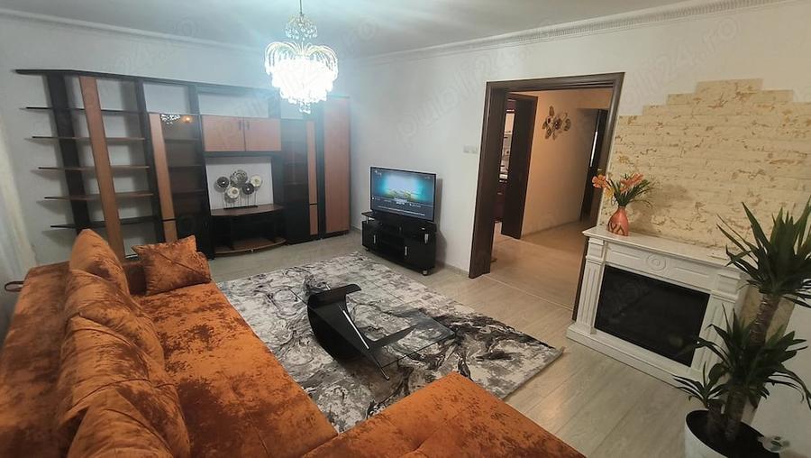 Apartament cu 3 camere decomandat în Bistrița Lac