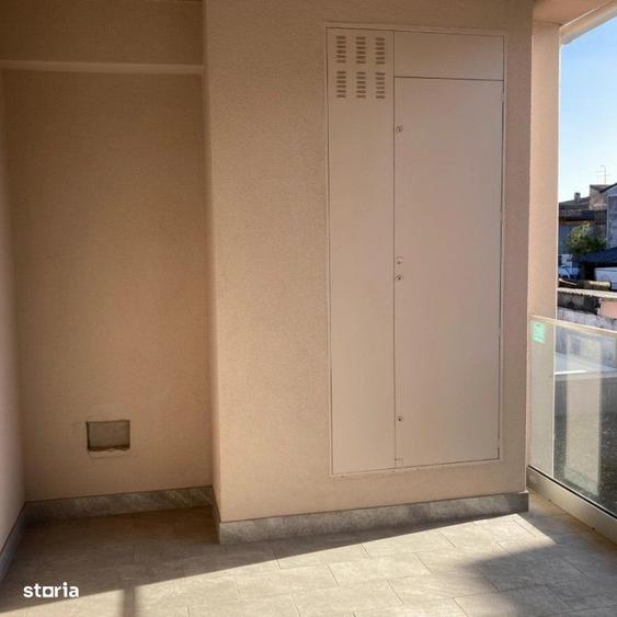 Apartament cu 4 camere în Beba Veche