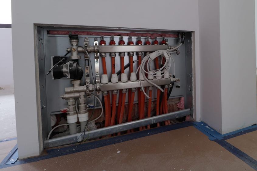 Casă individuală cu 5 camere cu Canalizare în Opler