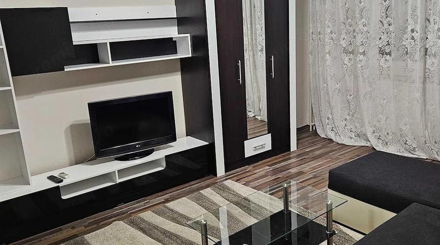 Apartament cu 2 camere decomandat în Baba-Dochia