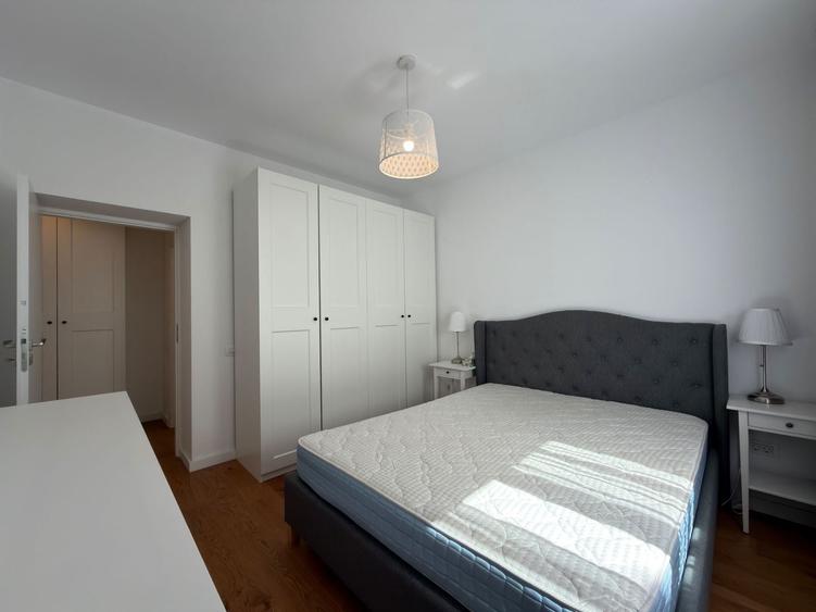 Apartament cu 3 camere decomandat în Herăstrău