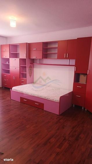 Apartament cu 2 camere decomandat în Șcheia
