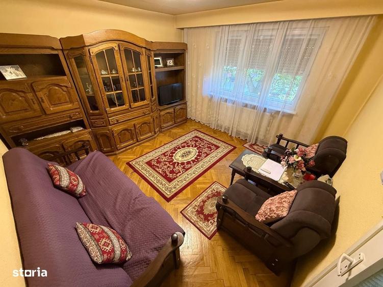 Apartament cu 3 camere decomandat în Ultracentral