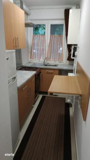 Apartament cu 2 camere decomandat în Republicii