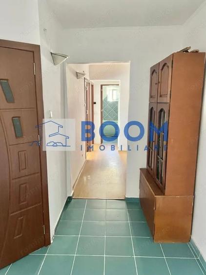 Apartament cu 3 camere decomandat în Ostroveni