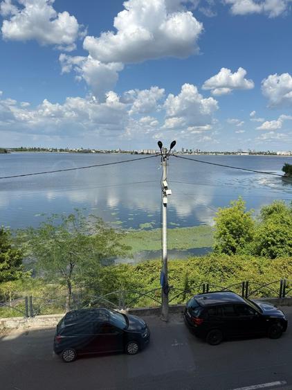 Apartament cu 2 Camere cu vedere la Lacul Morii - 11
