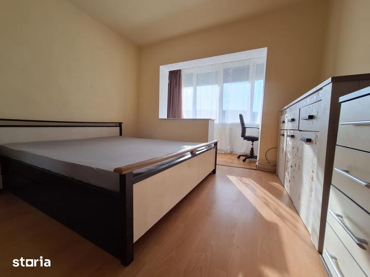 Apartament cu 3 camere în Est