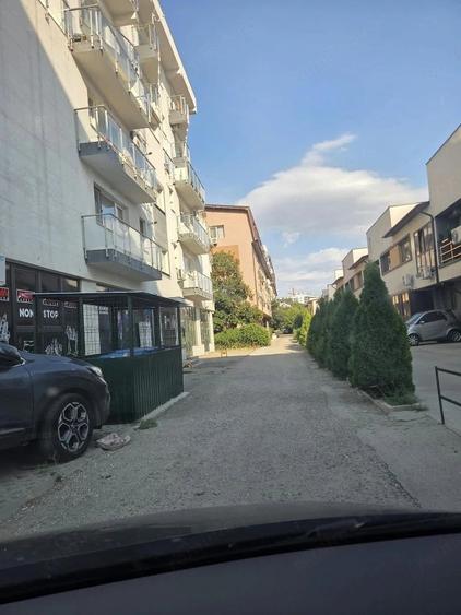 Vand garsoniera str Postalionului nr 53, sector 4 - 4