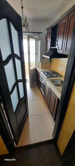 Apartament cu 2 camere decomandat în Exterior Vest