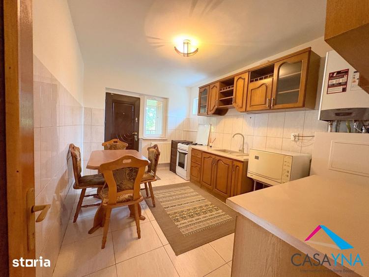 Casă cu 5 camere cu Teren 378 Mp în Șerbănești