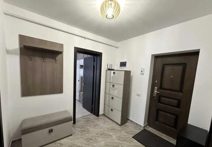 Apartament cu 2 camere decomandat în Sânpetru