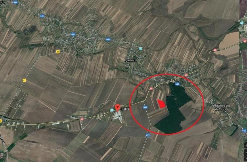 Teren Construcții intravilan de 701 mp, în Pielești