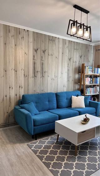 Apartament cu 3 camere decomandat în Dâmbovița