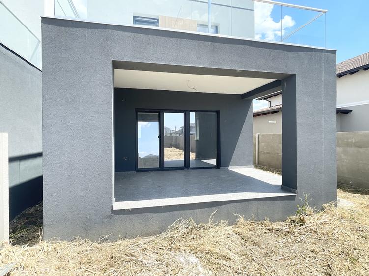 Duplex cu 3 camere cu Teren 330 Mp în Moșnița Veche
