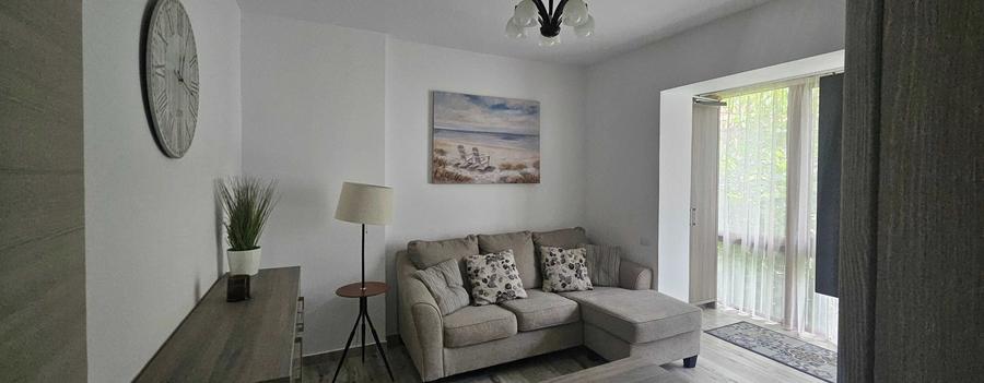 Apartament cu 3 camere decomandat în Floreasca