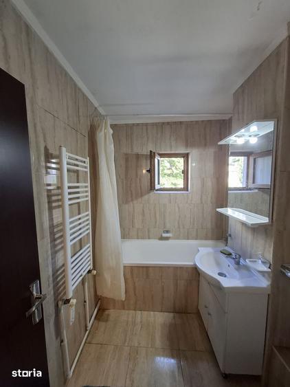 Apartament cu 3 camere în Tomis Nord