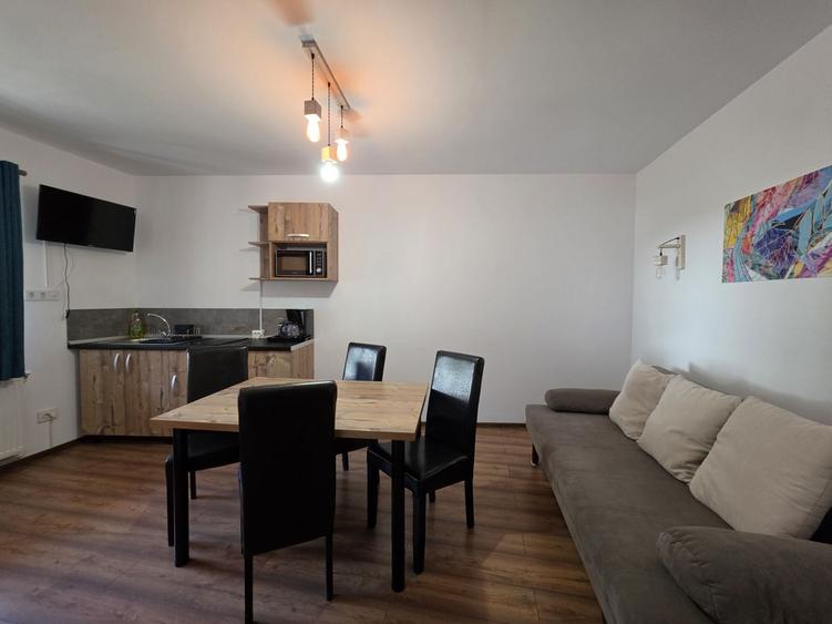 Spațiu comercial, de 360 mp, în Nord-Est